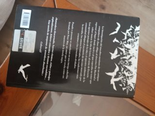 Libro la isla de los cazadores