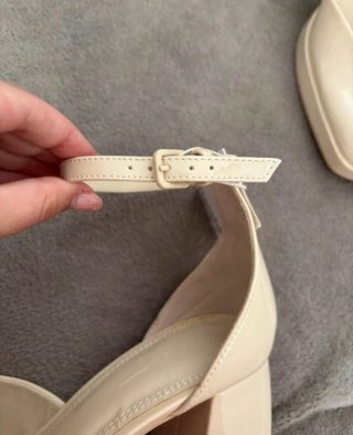 Zapato Tacon Comodo Marca Bershka con Plataforma