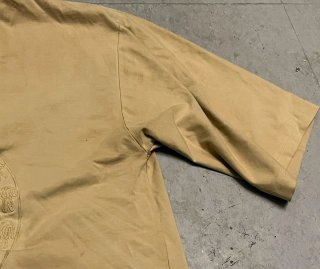 Camiseta Lacoste bordada beige