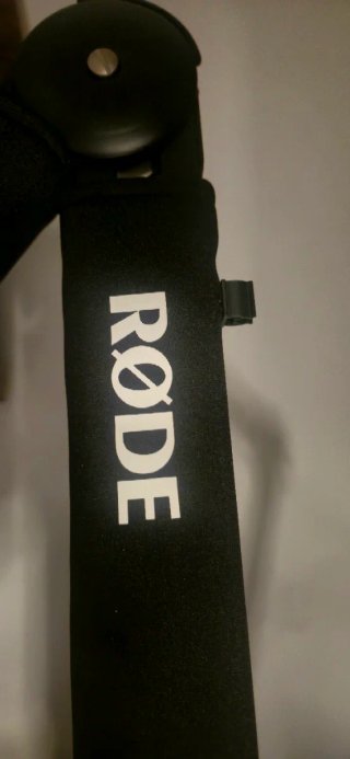 Brazo Micrófono RØDE PSA1+ sin usar
