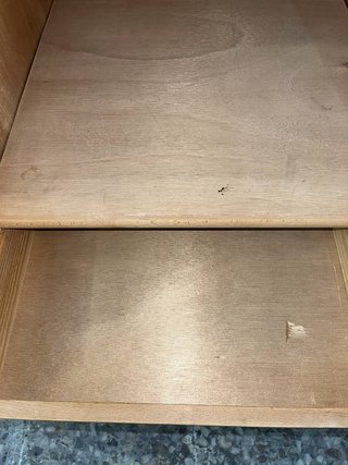 ARMARIO CLÁSICO DE MADERA