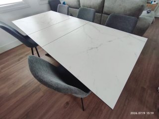 Mesa de comedor extensible