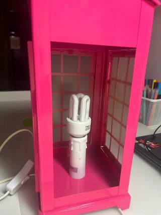 Lámpara cabina teléfono inglesa rosa