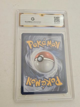 Carte Pokémon Pikachu Cosmos Holo 2026