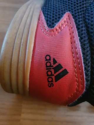 Zapatillas Adidas Fútbol Sala Negras Rojas