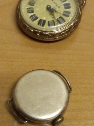 2 Orologi Vintage Dorati da Restaurare