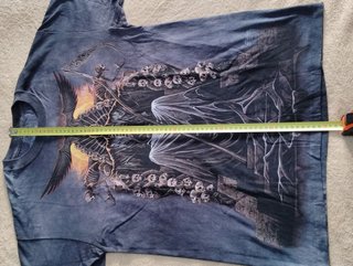 Camiseta The Mountain Calavera Trono Muerte