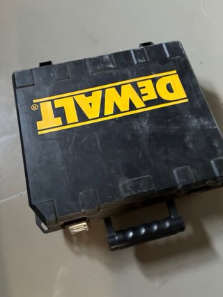 Taladro Percutor Dewalt DC935 14.4V