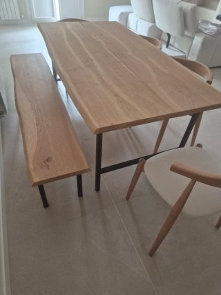 Mesa comedor roble natural y banco