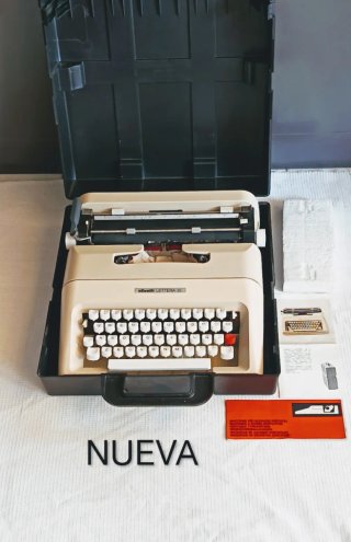 NUEVA Olivetti Lettera 35 Máquina Escribir Vintage