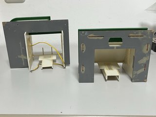 Edificios terminales teleférico Faller H0.