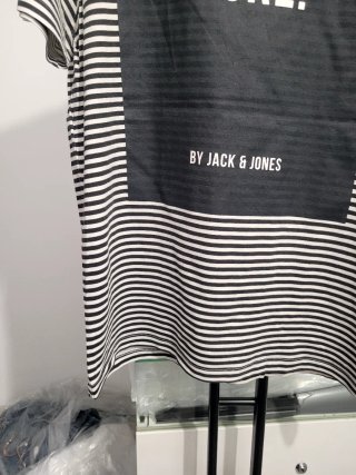 Camiseta Jack & Jones Rayas Negras y Blancas