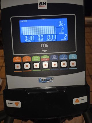 Bicicleta Elíptica BH ZK 900