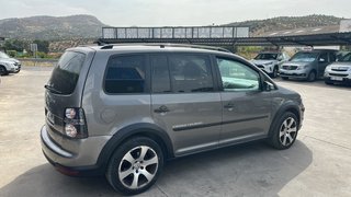 Volkswagen Touran cross 2010