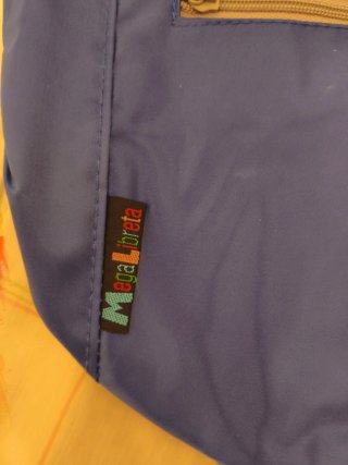 Mochila azul sin usar