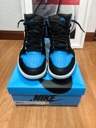 Nike Air Jordan 1 High UNC Toe