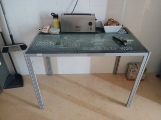 Mesa de cocina decorativa