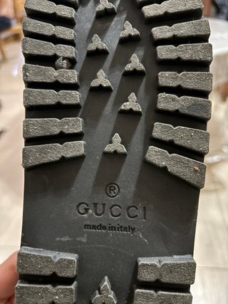 Chachas Gucci Negras con Rayas
