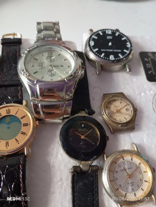 Lotto ricambi orologi