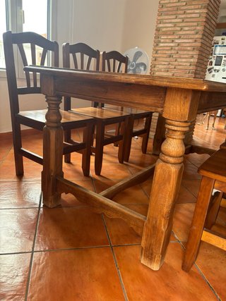 Mesa comedor madera y 6 sillas