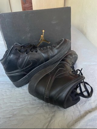 Nike Air Jordan Talla 42 Negras