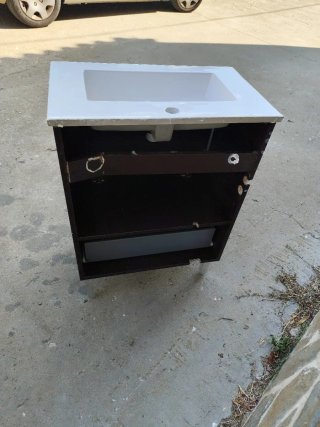 Mueble lavabo pequeño madera y metal