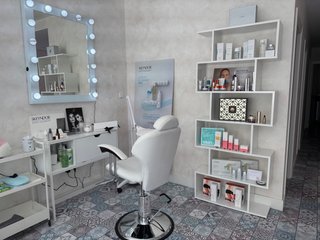 Buscamos Esteticista