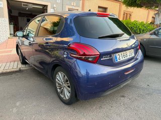 Peugeot 208 2017