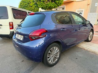 Peugeot 208 2017