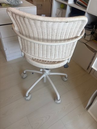 Silla de escritorio de mimbre