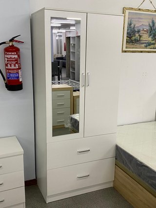 Armario nuevo de dos puertas blanco