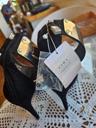 Zapatos Zara Negros Tacon Acero Inox