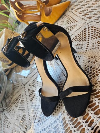 Zapatos Zara Negros Tacon Acero Inox