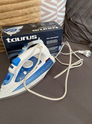 Plancha Taurus Aral 2200 Ceramic