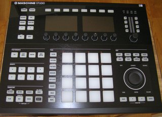 Native Instruments Maschine Studio