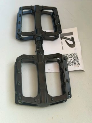 Pedales VP Plataforma Nuevos k1283 reflectantes