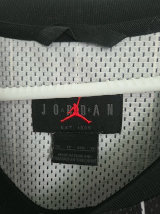 Conjunto Jordan Chándal Corto Negro/Blanco