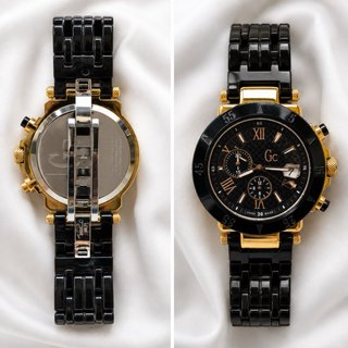 Reloj Guess Collection Negro y Dorado