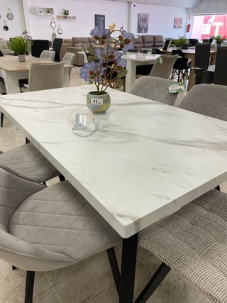 Mesa Comedor Estilo Marmol