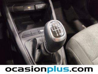 Kia Stonic 1.0 T-GDi MHEV MT Concept 74 kW (100 CV)