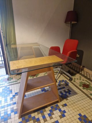 Escritorio, Silla, Lámpara Ikea y protector mesa