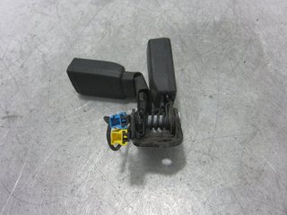 ENGANCHE CINTURON TRASERO DERECHO MERCEDES-BENZ CLASE GLA (BM 156) A1768600469 1505886