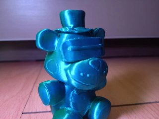 Figura  peluche VR Freddy FNAF Impresa 3D