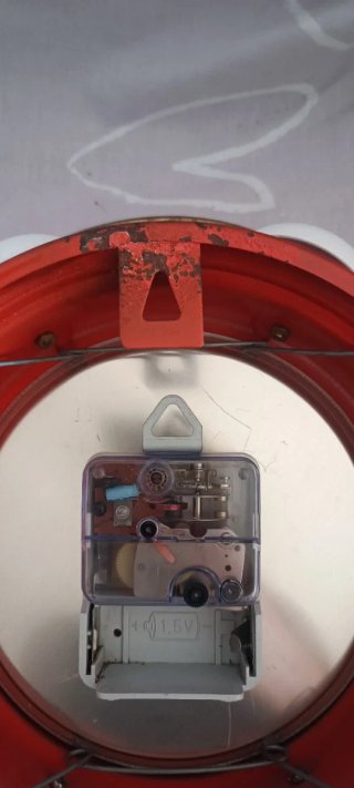 Orologio sveglia Oskar rosso vintage