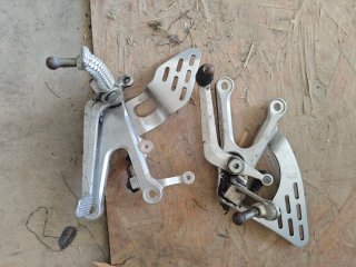 Estriberas Yamaha R6 2005