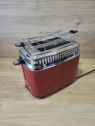 Tostadora Russell Hobbs Retro Roja