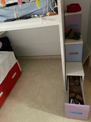Habitación juvenil litera sin colchones