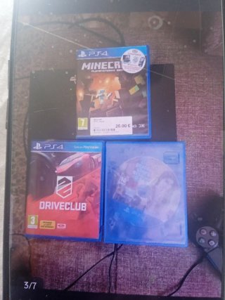 PS4 Controller + 3 Giochi + Cavo HDMI + FIFA 26