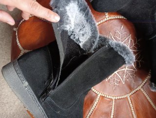 Botas ante negras con borrego