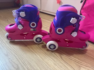 Conjunto Patines Oxelo Niña Rosa/Morado + Casco